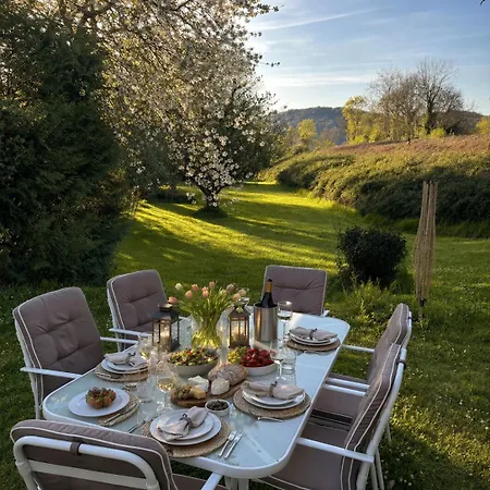 Maison Marly, Jacuzzi & Castle View By Dordogne * 卡斯泰尔诺拉沙佩尔